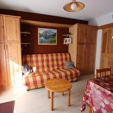 Risoul Superbe Appartement Pieds Des Pistes Exterior photo